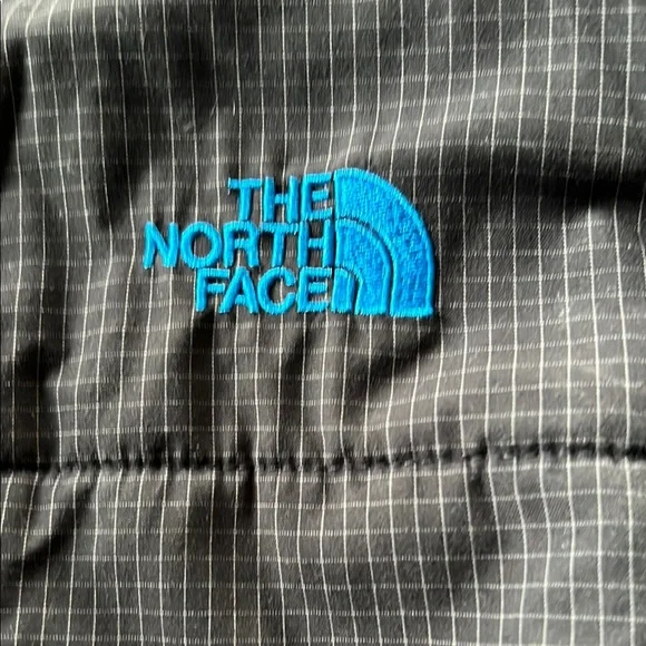 The North Face Men's Gray Fleece Jacket - Picture 2 of 5
